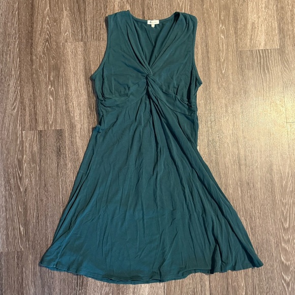 Mod-o-doc | Dark Green Sleeveless Dress with Twist Front - Picture 1 of 6